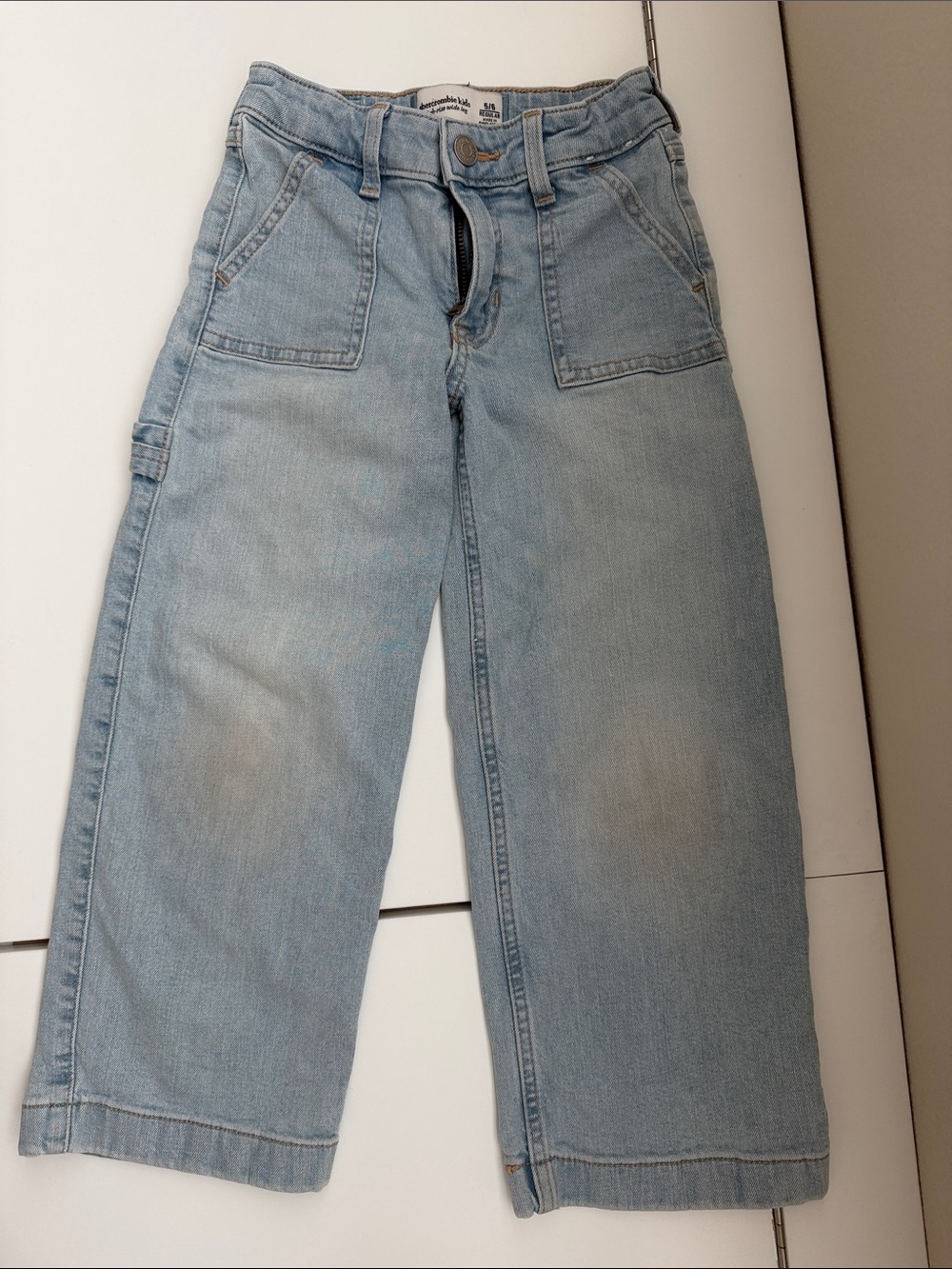 abercrombie kids Light Wash Wide-Leg Jeans